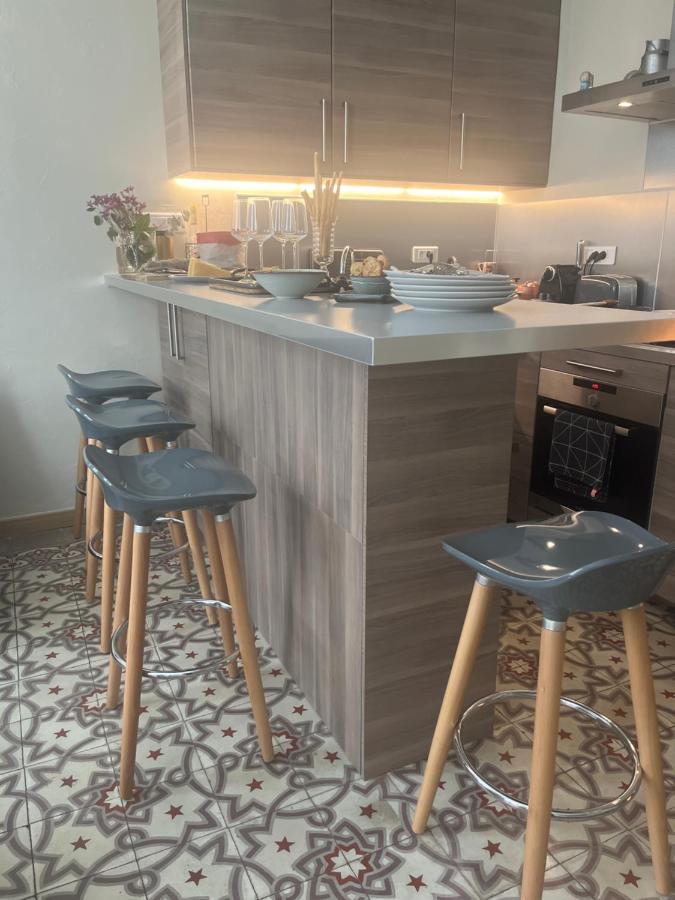 Au Coeur De Cassis Apartment Luaran gambar